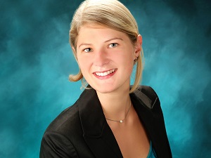 Natascha Bausewein, Mercedes-AMG GmbH